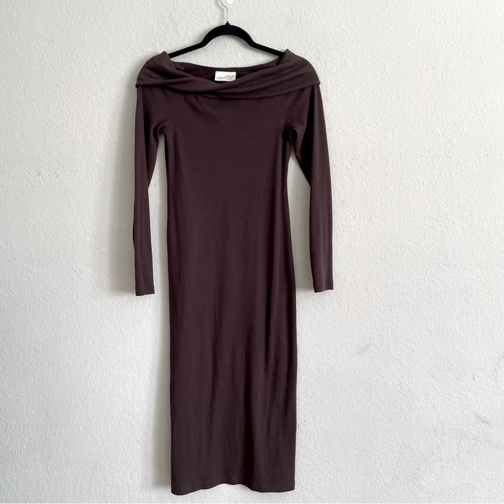 Universal Thread woman’s ribbed brown long-sleeve dress S casual stretchy Fall